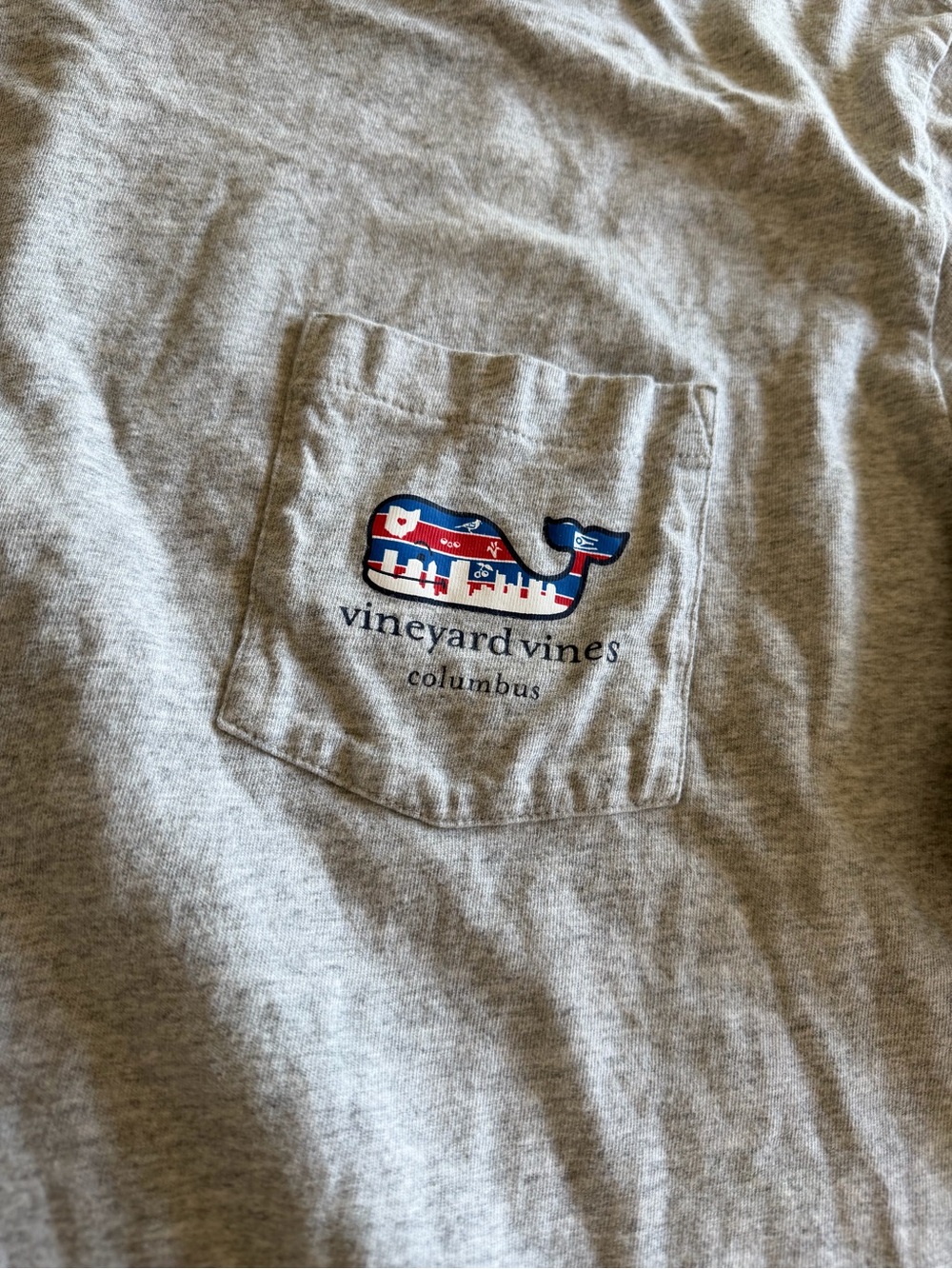 Vineyard Vines columbus 2xl short Sleeve shirt great condition smoke pet free - Picture 2 of 4